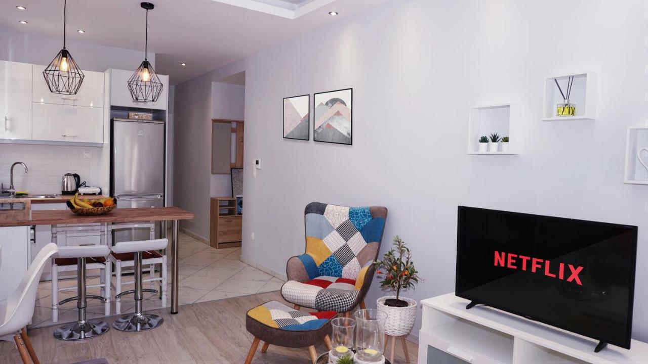 Cozy Home In Thessaloniki Center Exterior foto